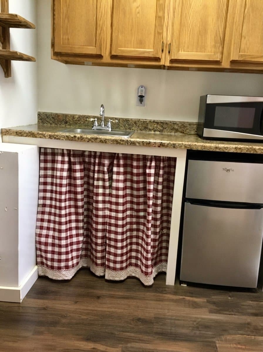 La Porte House: 721 S Nugent St