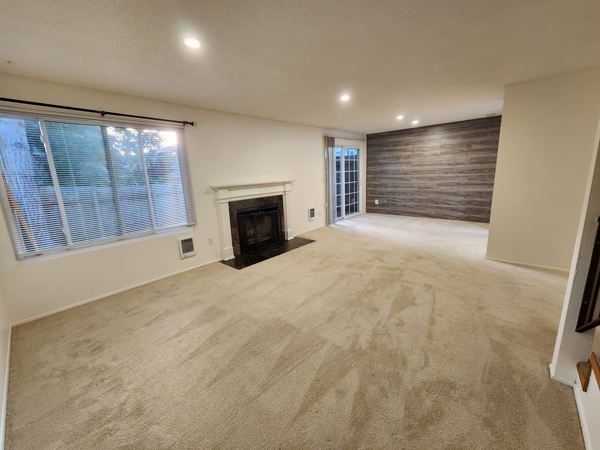 Kent Townhome: 24835 145th Ln Se