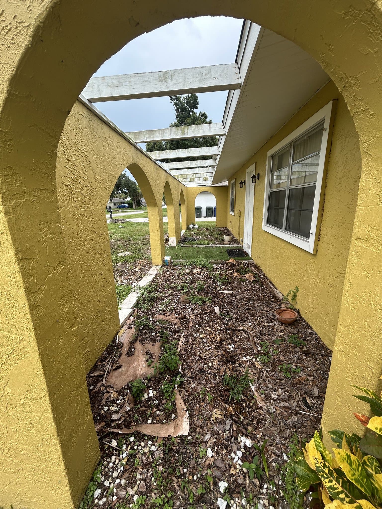 Venice House: 3150 Galiot Rd