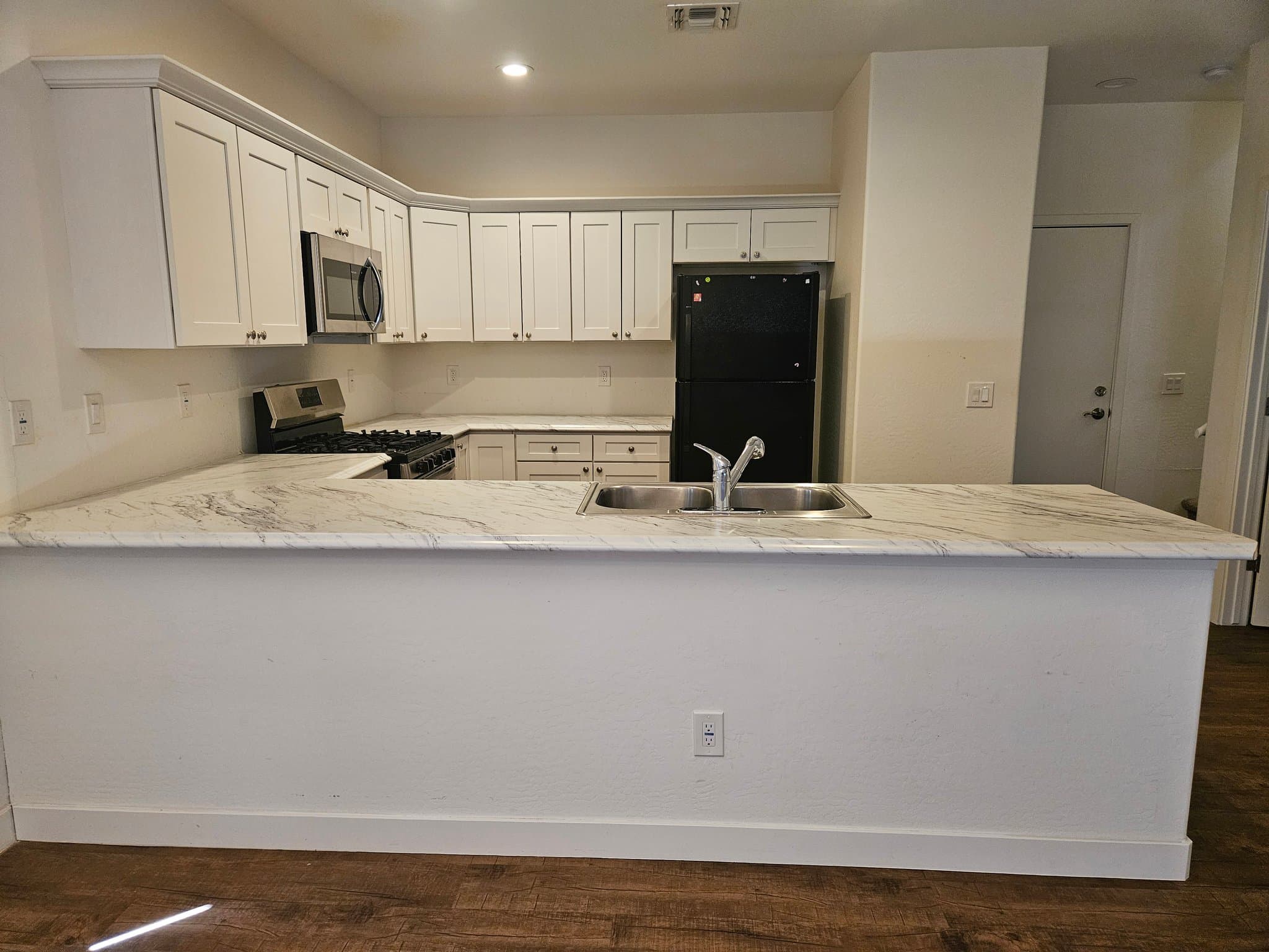 Phoenix House: 3218 W Glendale Ave