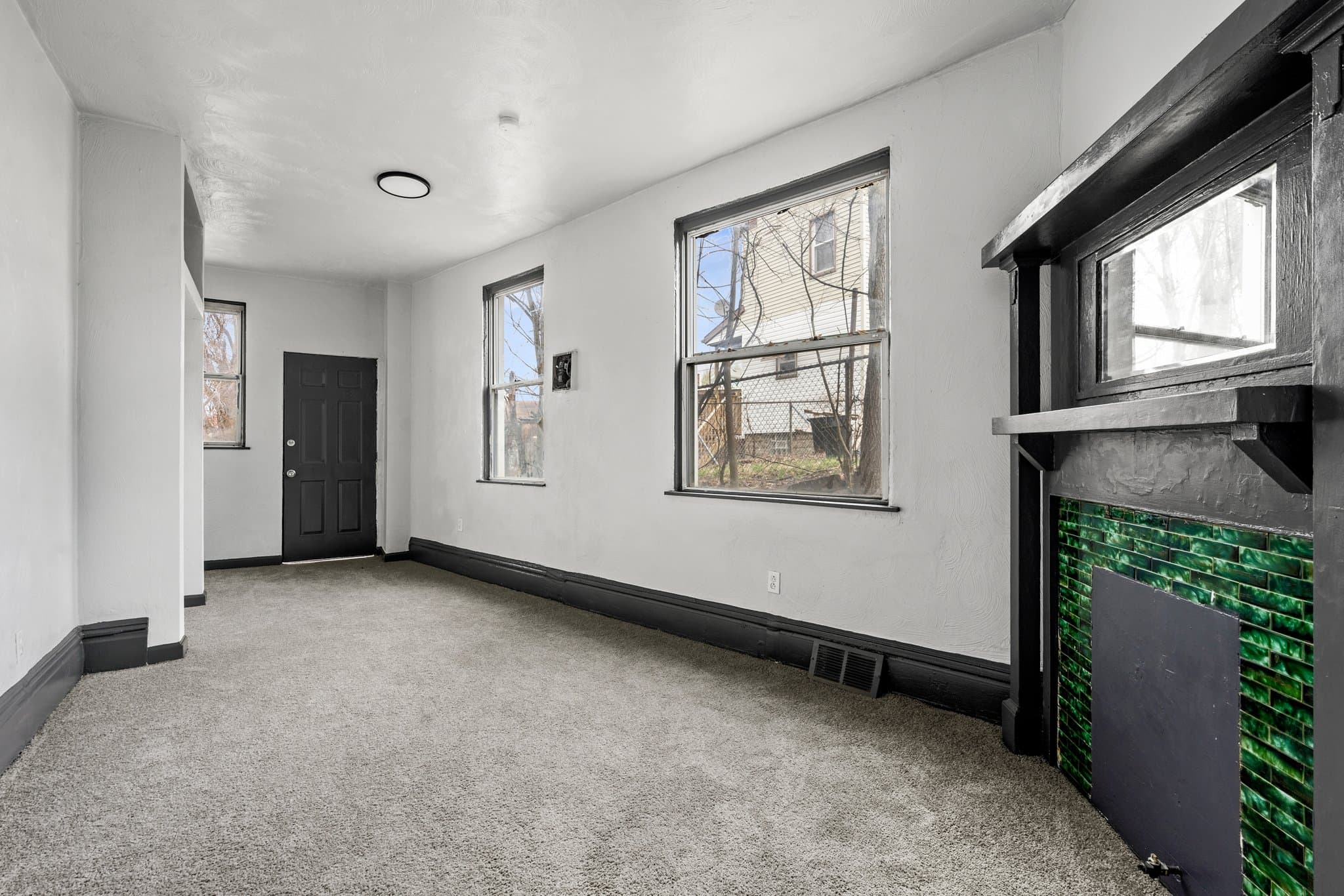 Pittsburgh Multiplex: 1306-1308 Complete Street