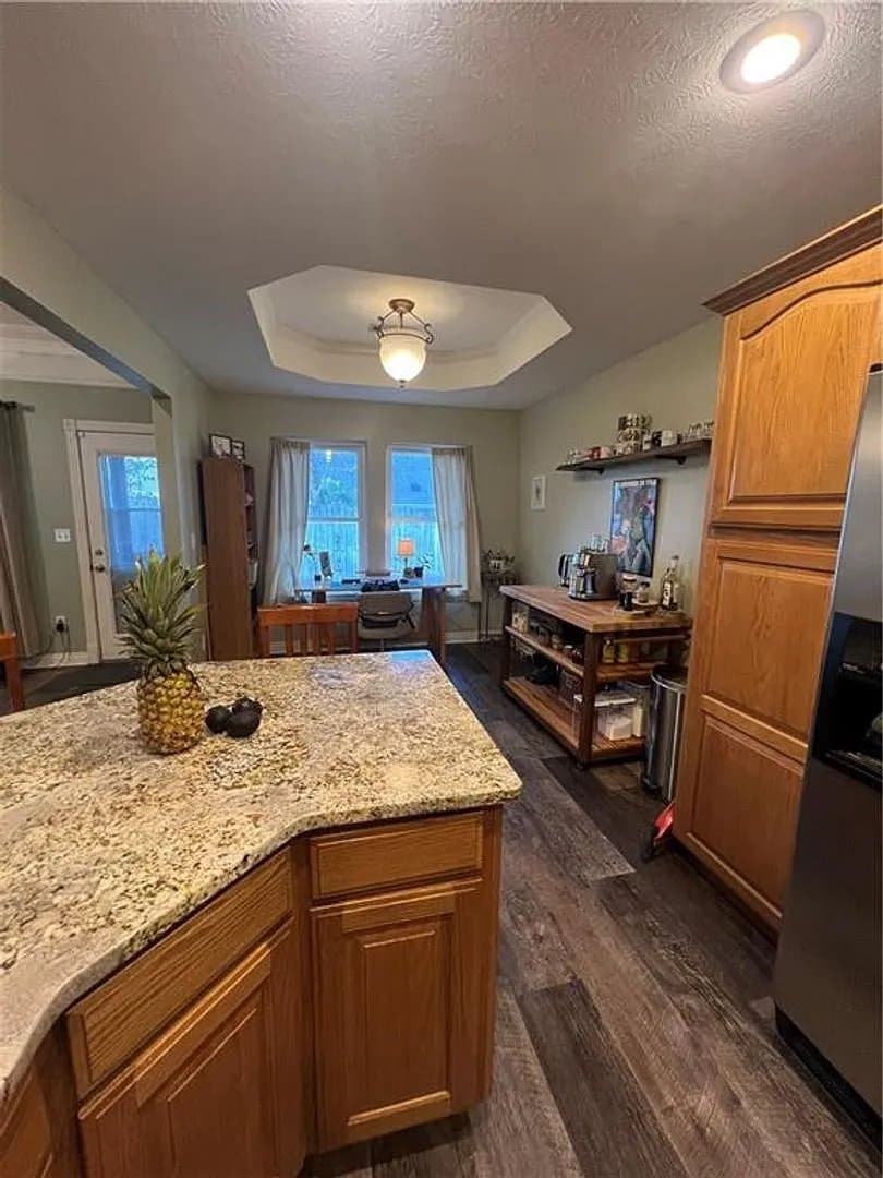 Farmington House: 312 Ridgedale Dr