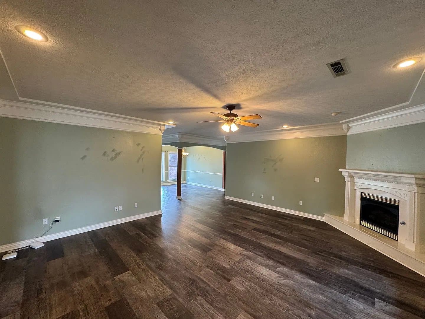 Farmington House: 312 Ridgedale Dr