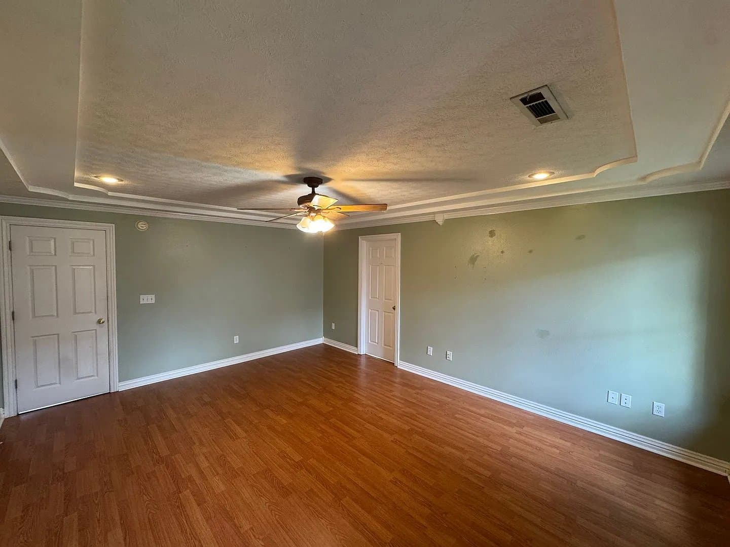 Farmington House: 312 Ridgedale Dr