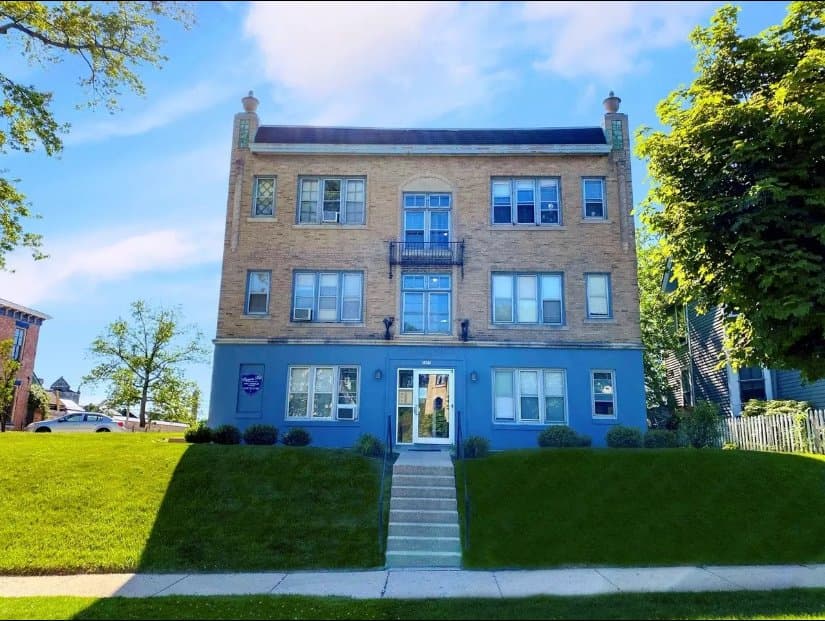 Milwaukee Apartment: 1835 N 2nd St