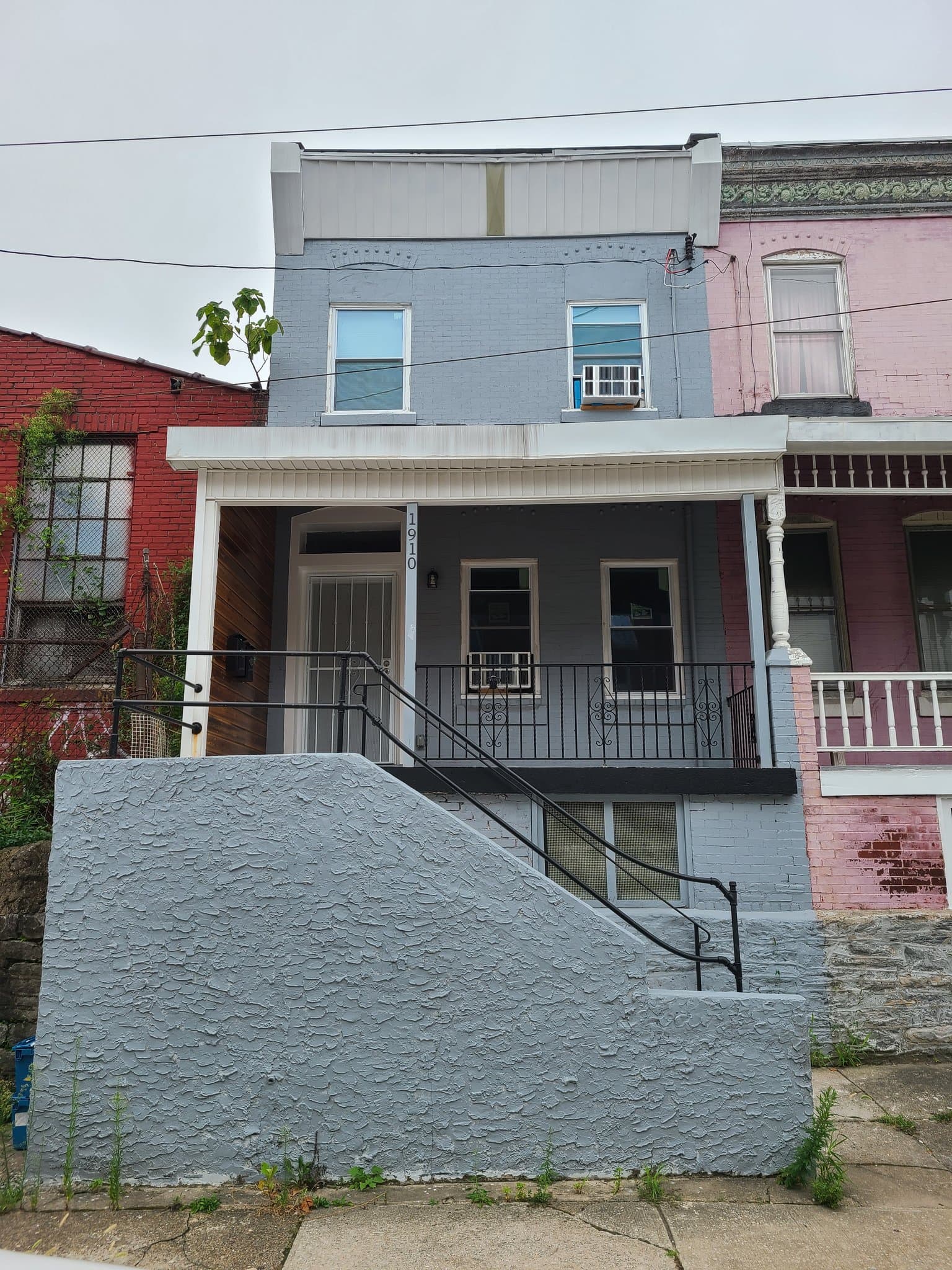 Philadelphia Other: 1910 W Westmoreland St