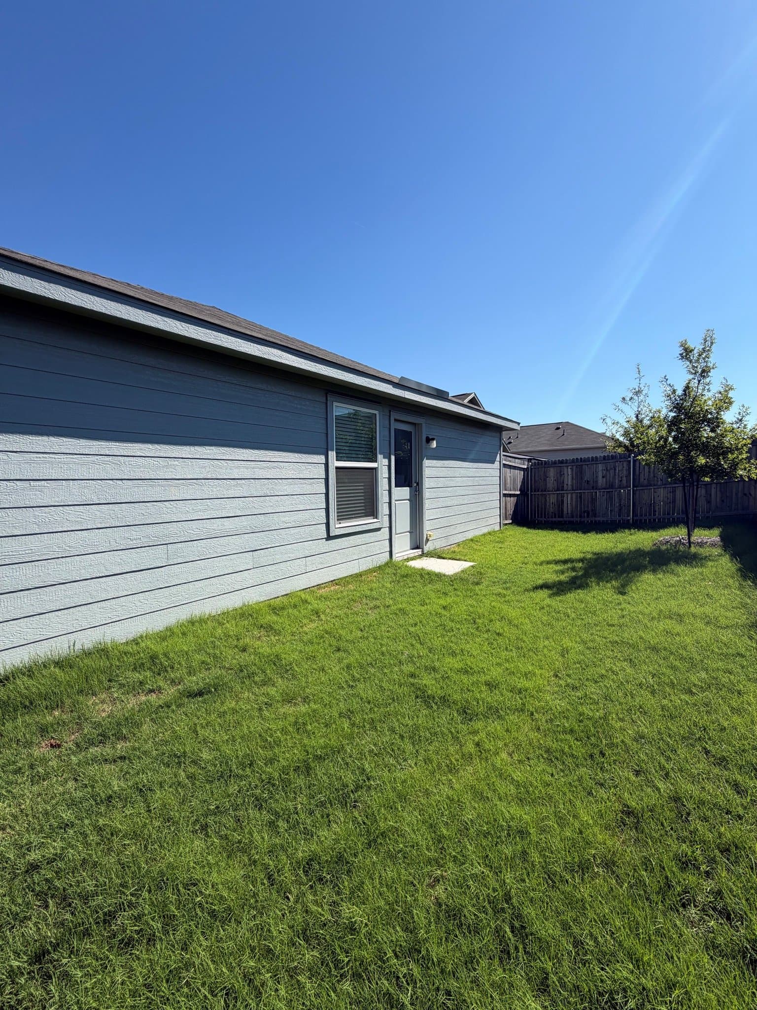 Rhome House: 11719 Bone Springs
