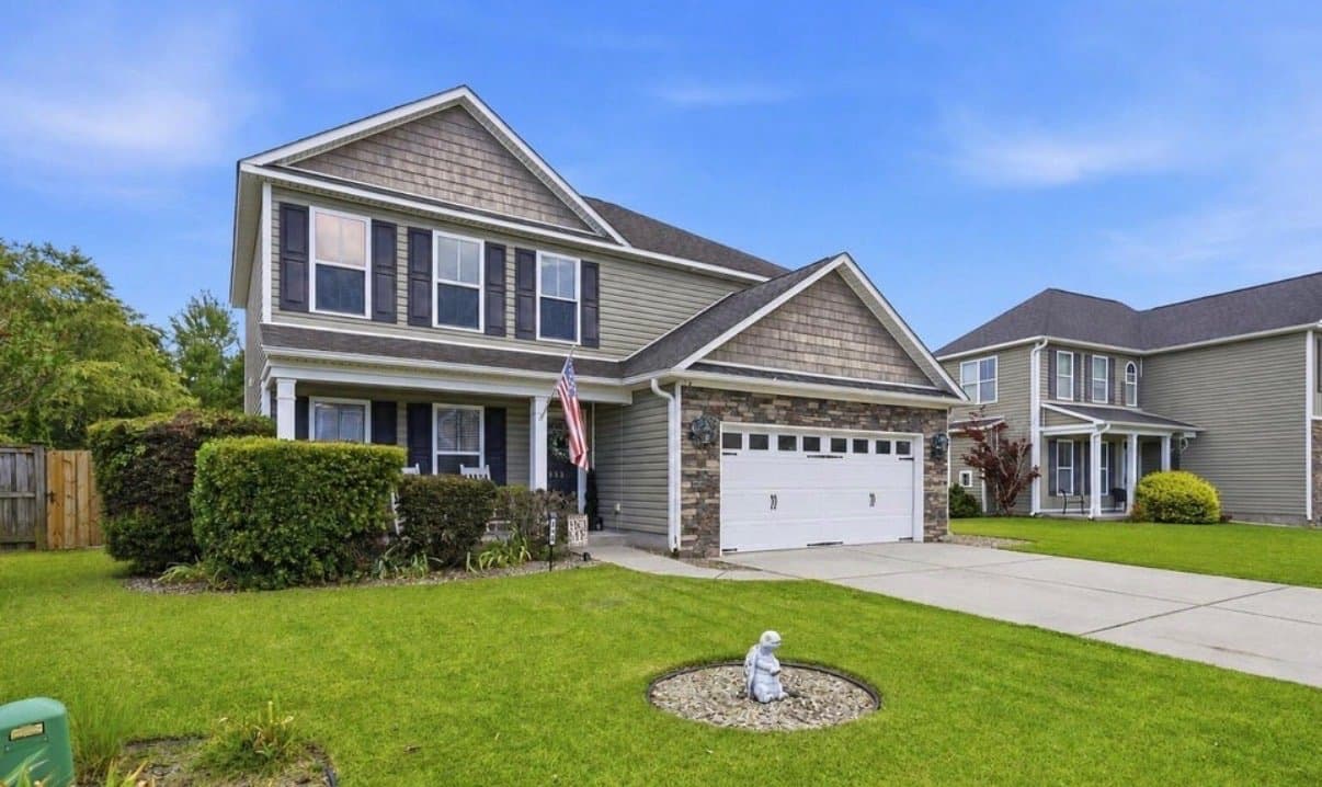 Wilmington House: 553 Montego Ct