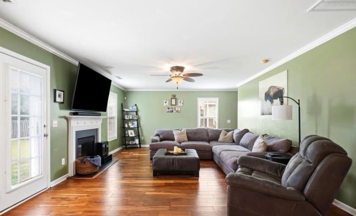 Wilmington House: 553 Montego Ct