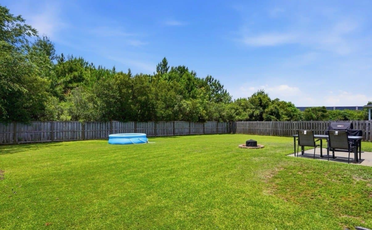 Wilmington House: 553 Montego Ct