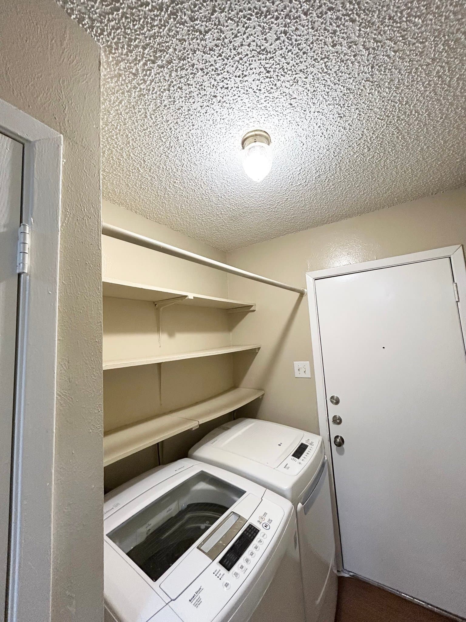 Austin Multiplex: 12803 chromite street
