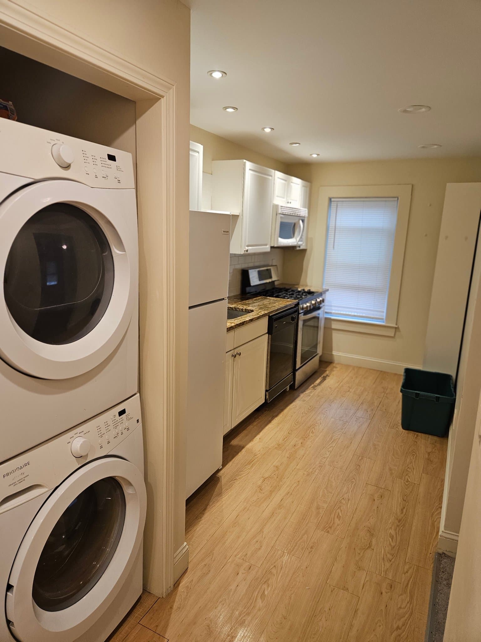 Nashua Apartment: 2 Mitchell St.