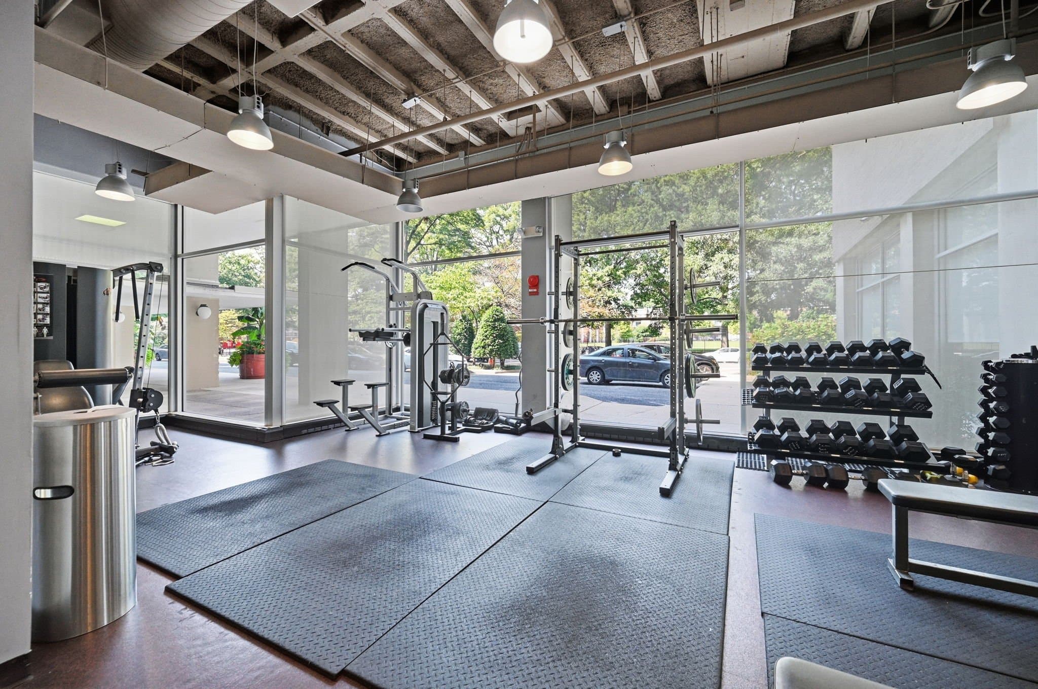 Washington Condo: 800 4th St SW
