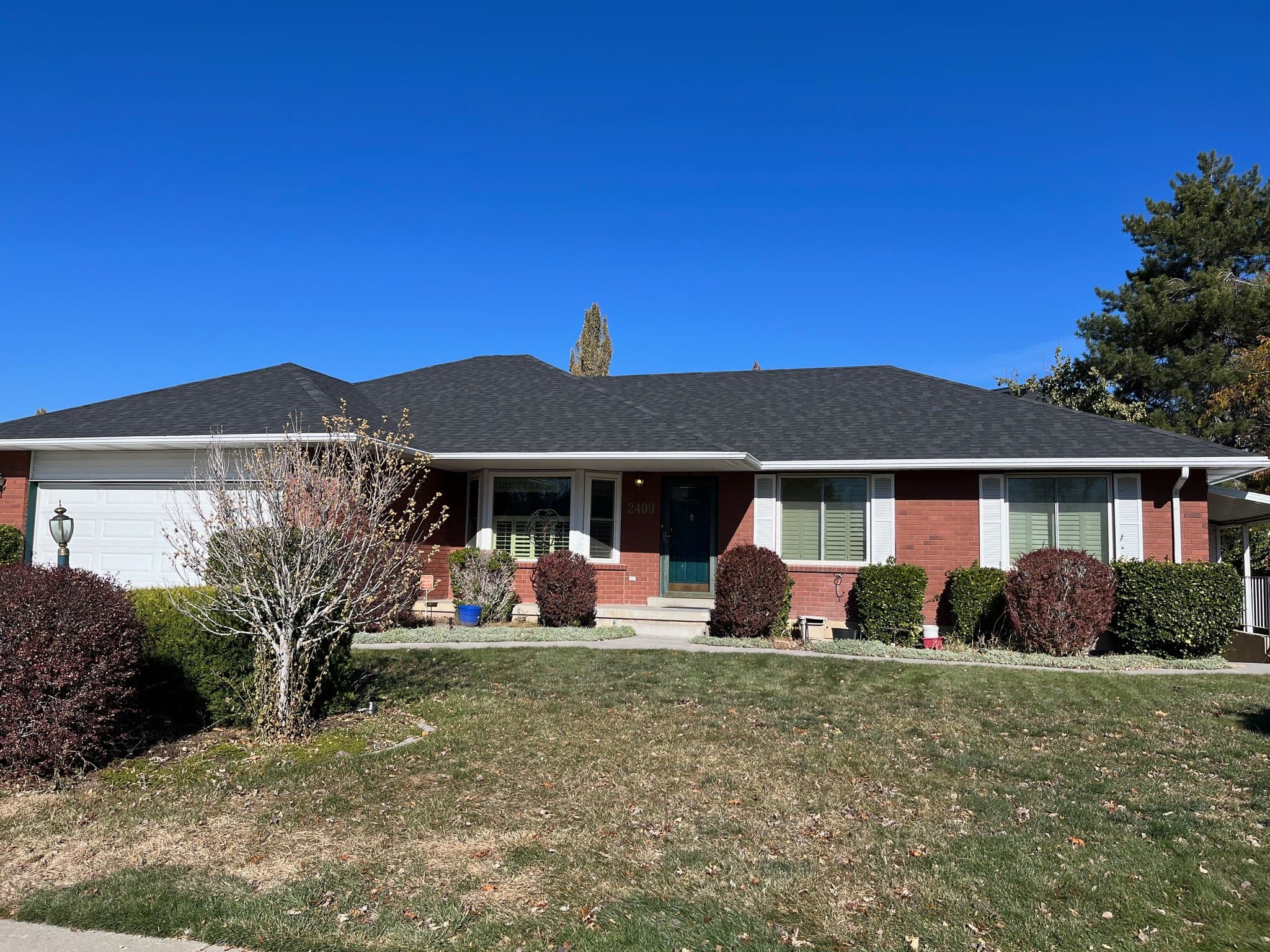 Sandy Other: 2409 E Newcastle Dr