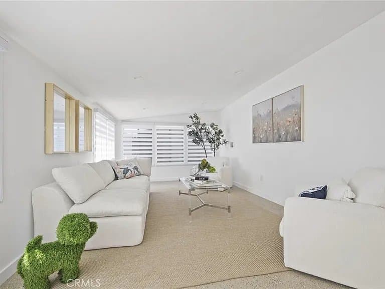 Garden Grove House: 12572 Barbara Ave