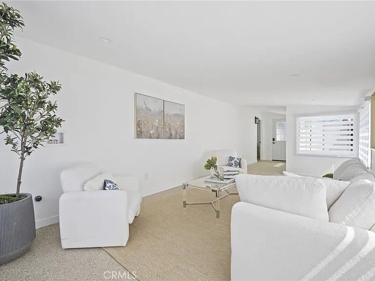 Garden Grove House: 12572 Barbara Ave