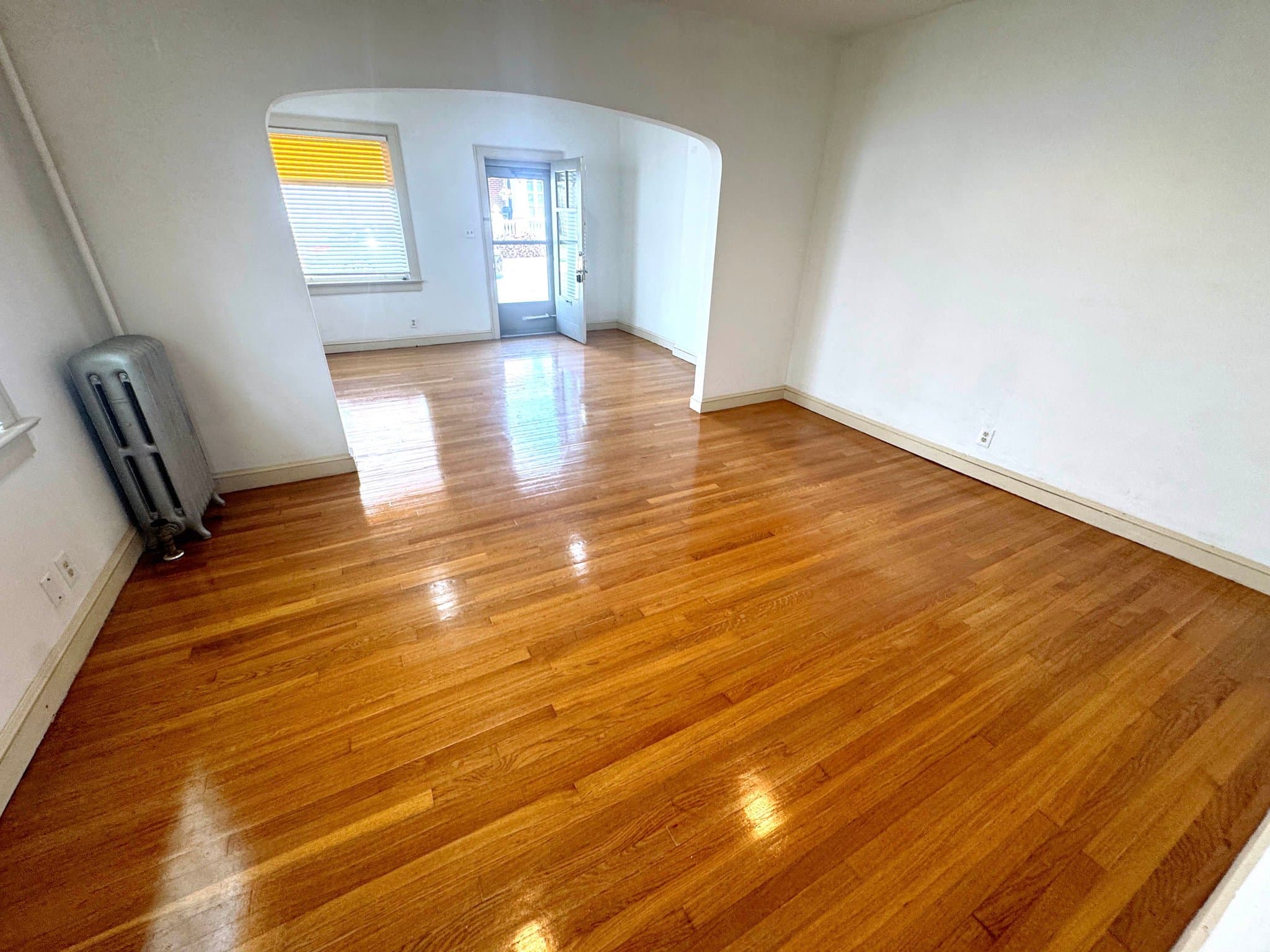 Pen Argyl Townhome: 26 Pen Argyl Street