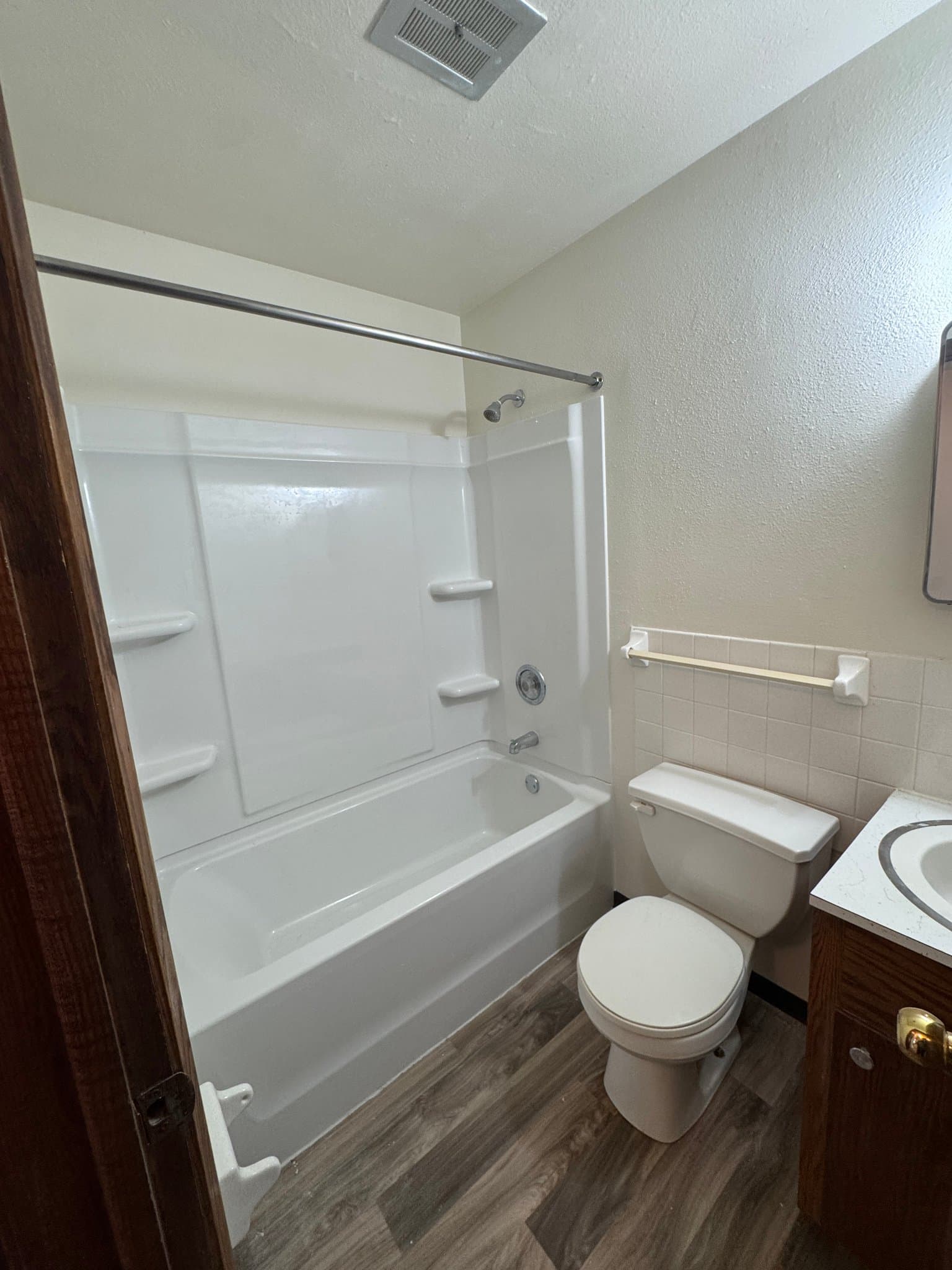 Moorhead Apartment: 910 8th Street South