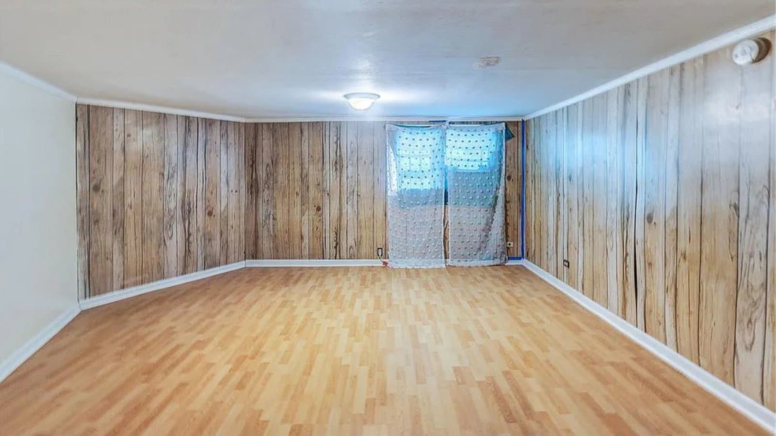 East Saint Louis House: 351 N 26th St