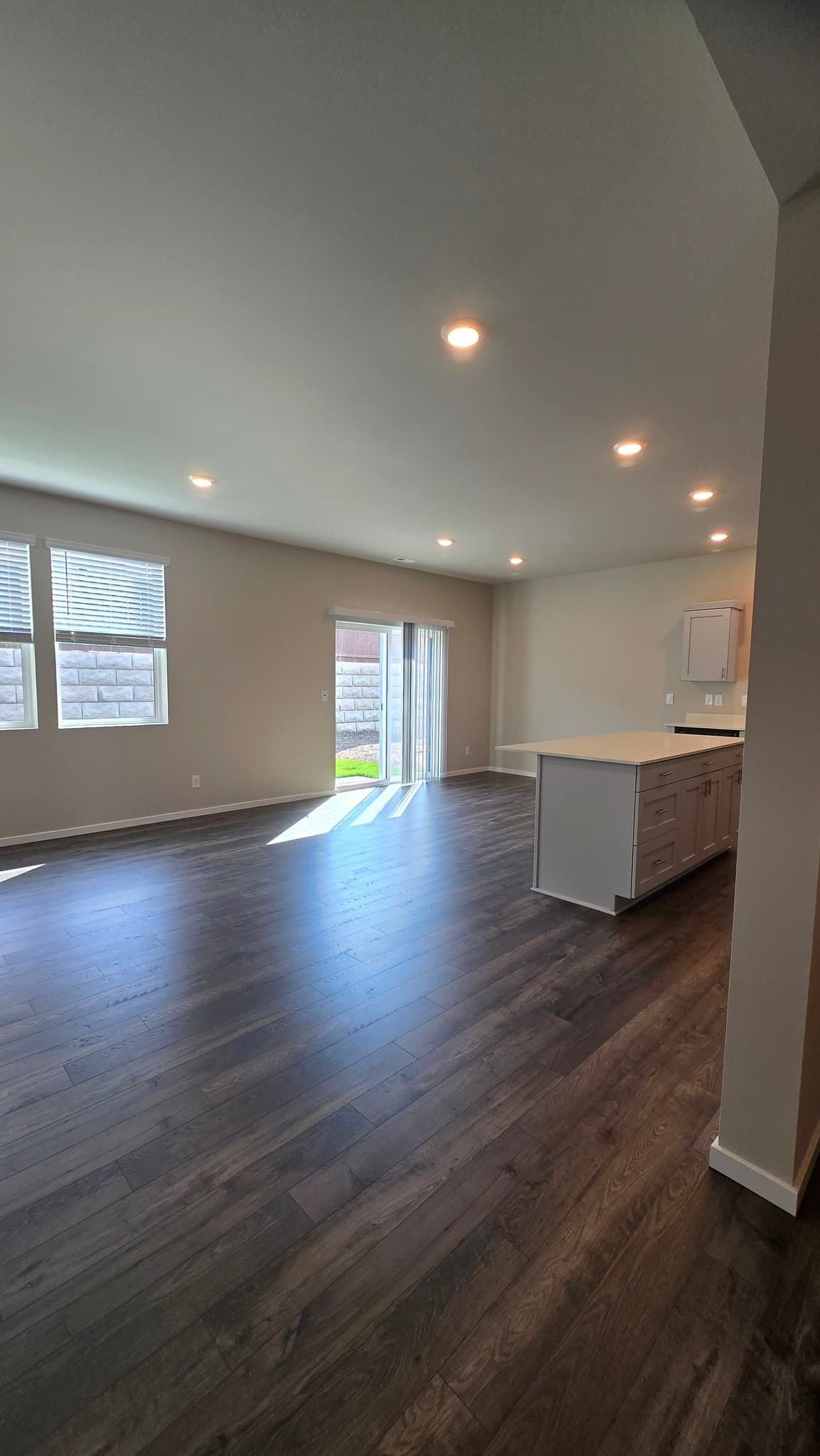 olympia House: 3923 23rd Ave NE