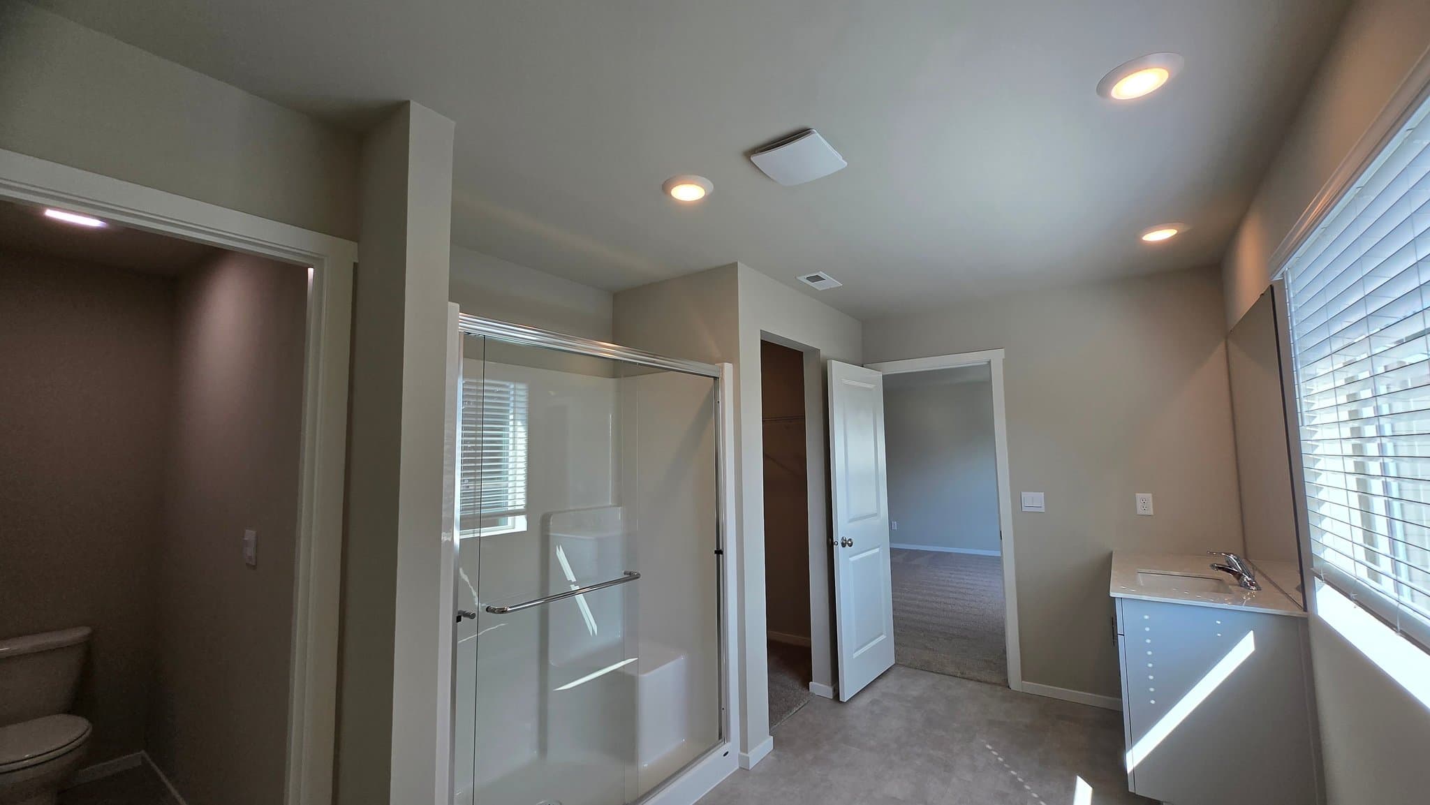 olympia House: 3923 23rd Ave NE