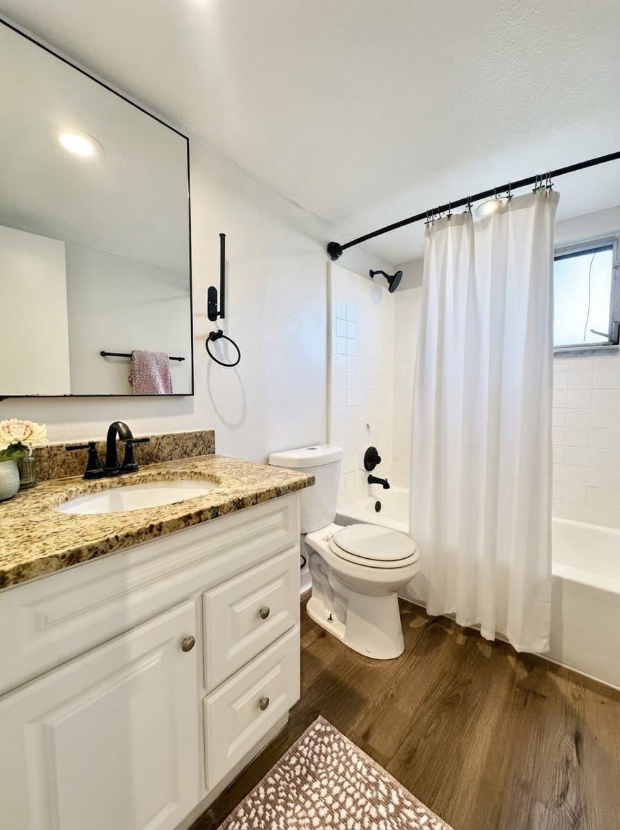 Orlando Apartment: 1700 Van Ness St