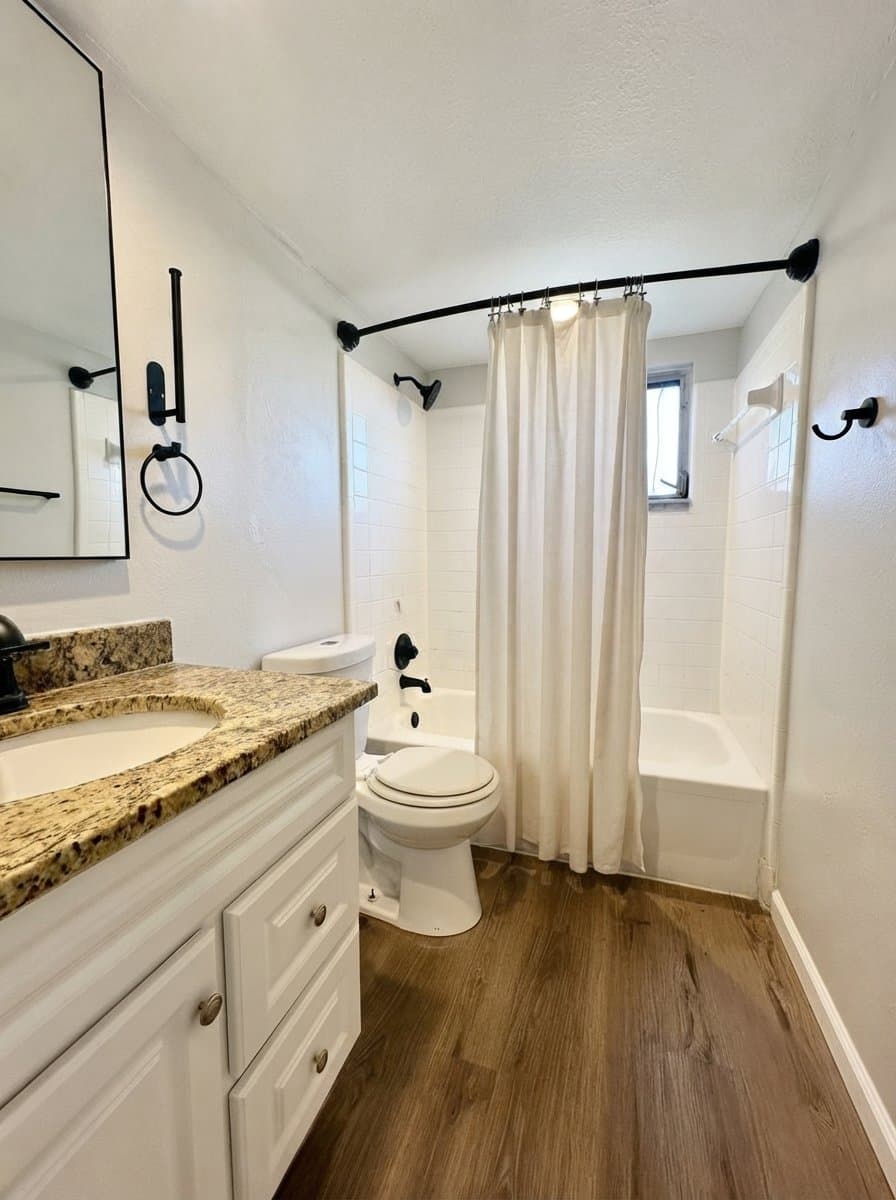 Orlando Apartment: 1700 Van Ness St