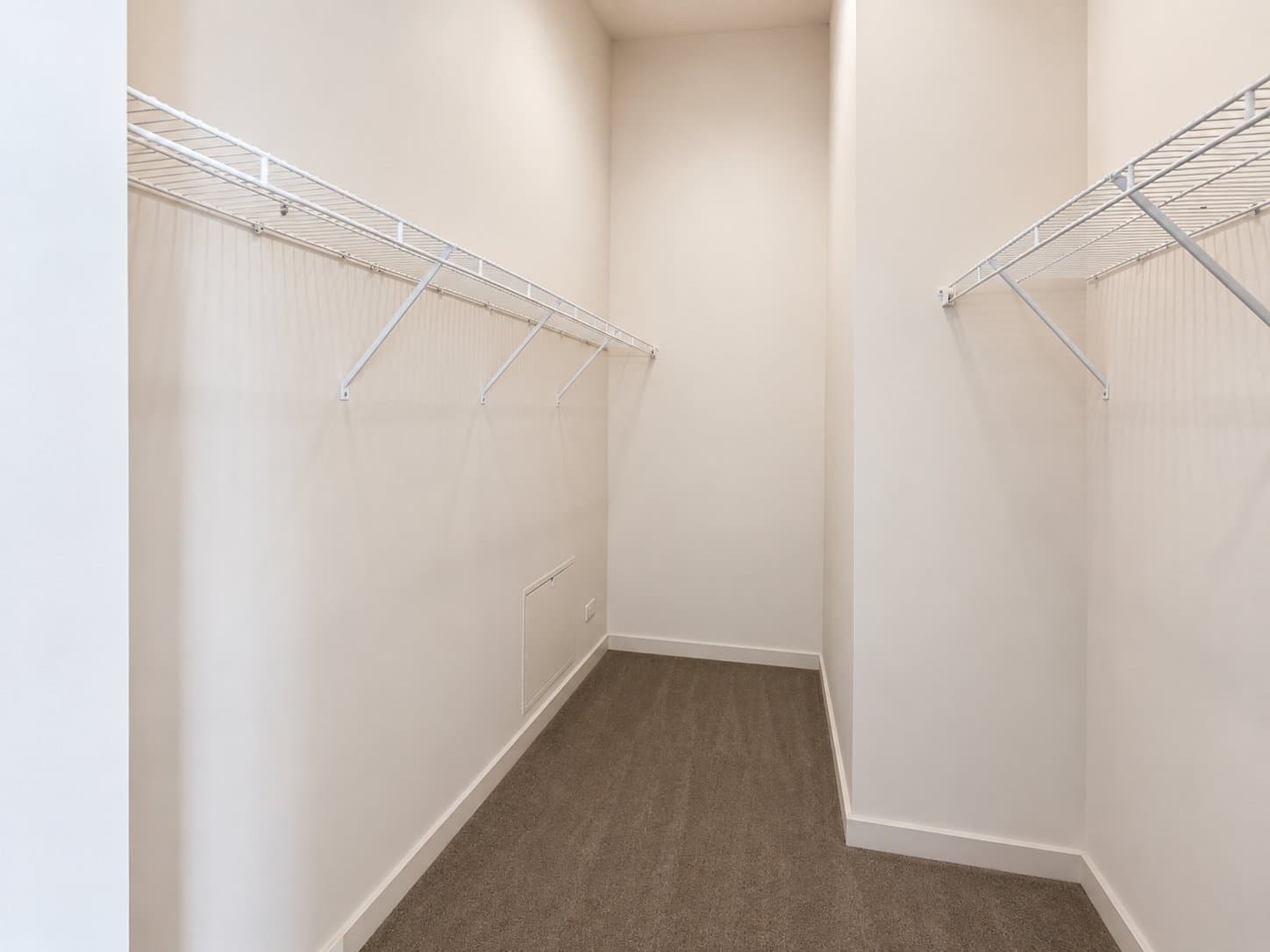 Chicago Condo: 900 W Huron