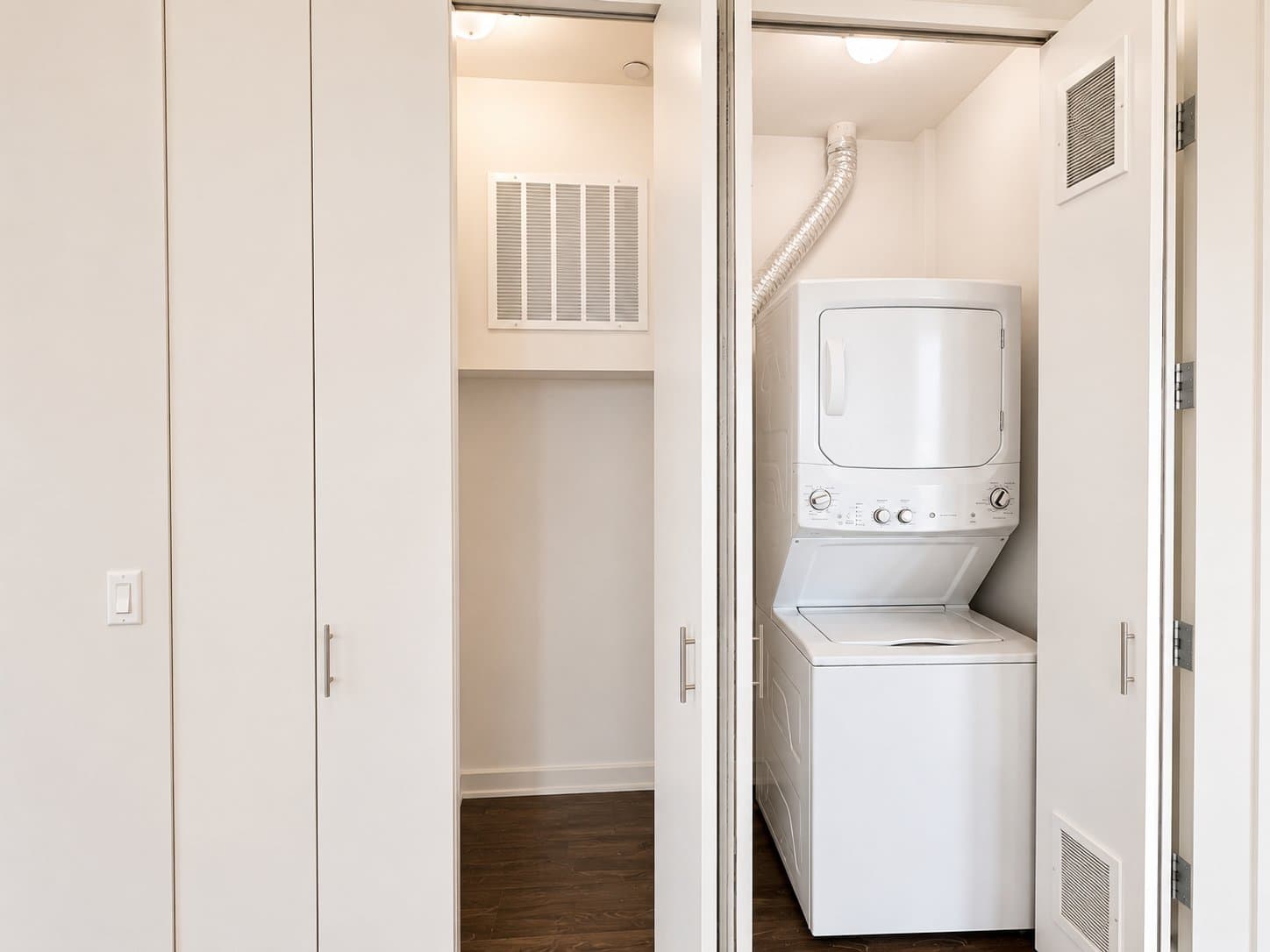 Chicago Condo: 900 W Huron