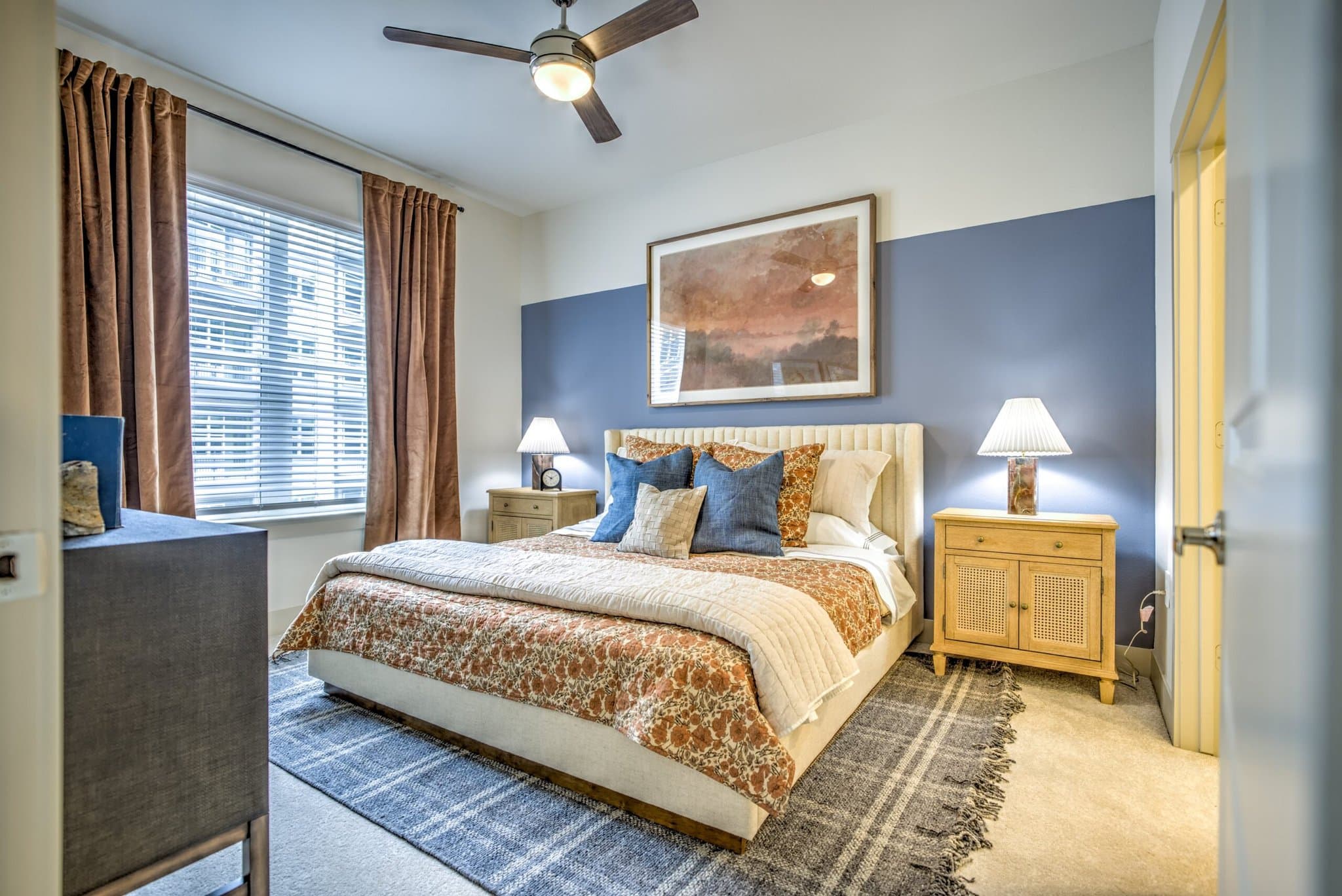 Dallas Apartment: 13970 Noel Rd