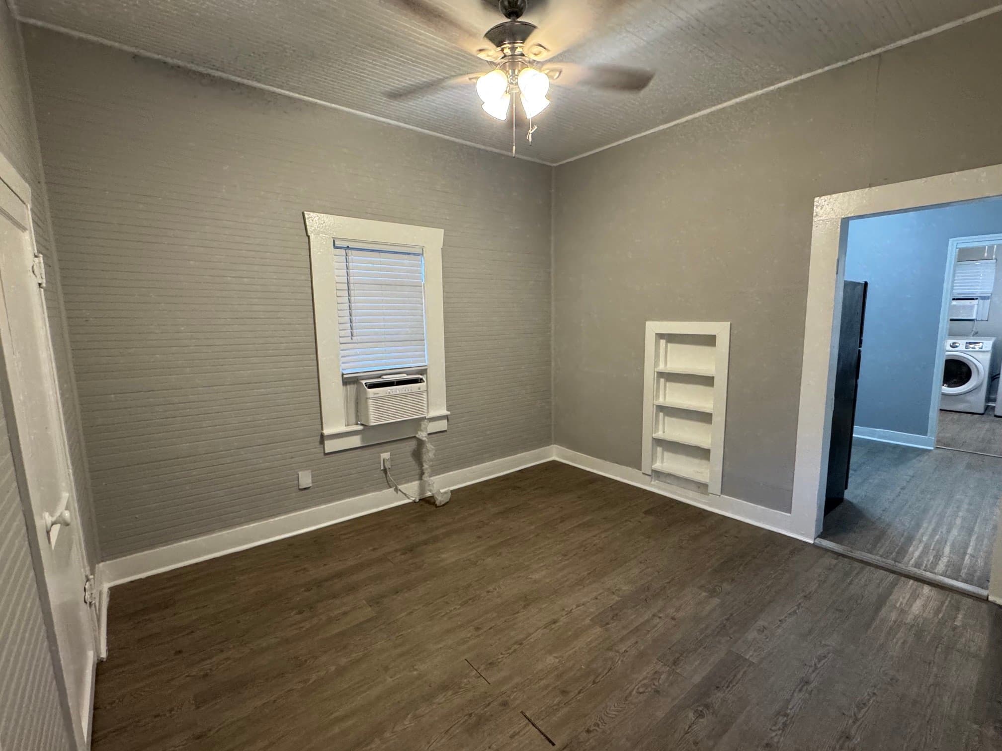 San Antonio House: 629 Potomac