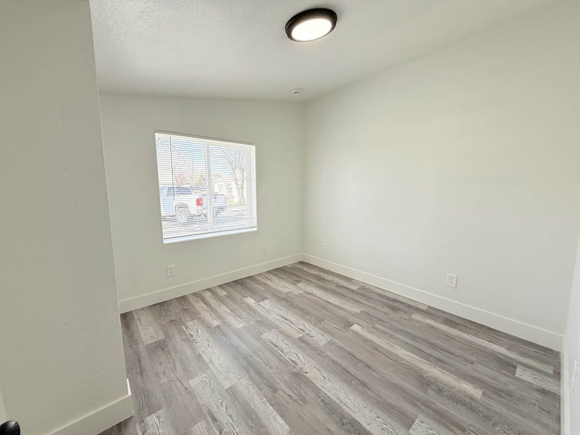 Millcreek Condo: 3128 S 900 E