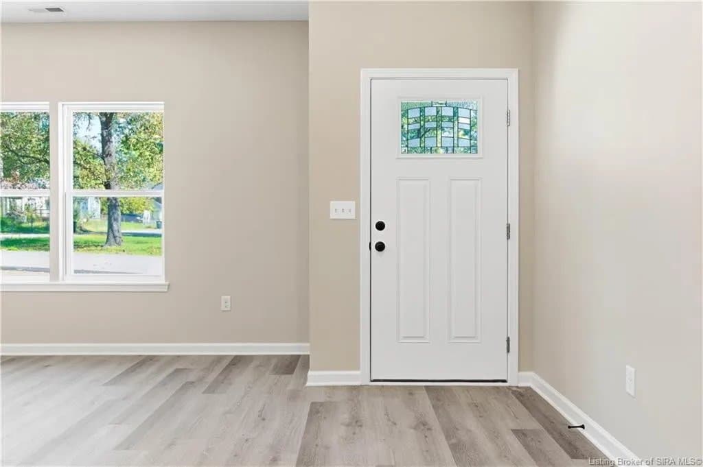 Charlestown Townhome: 131 Level street