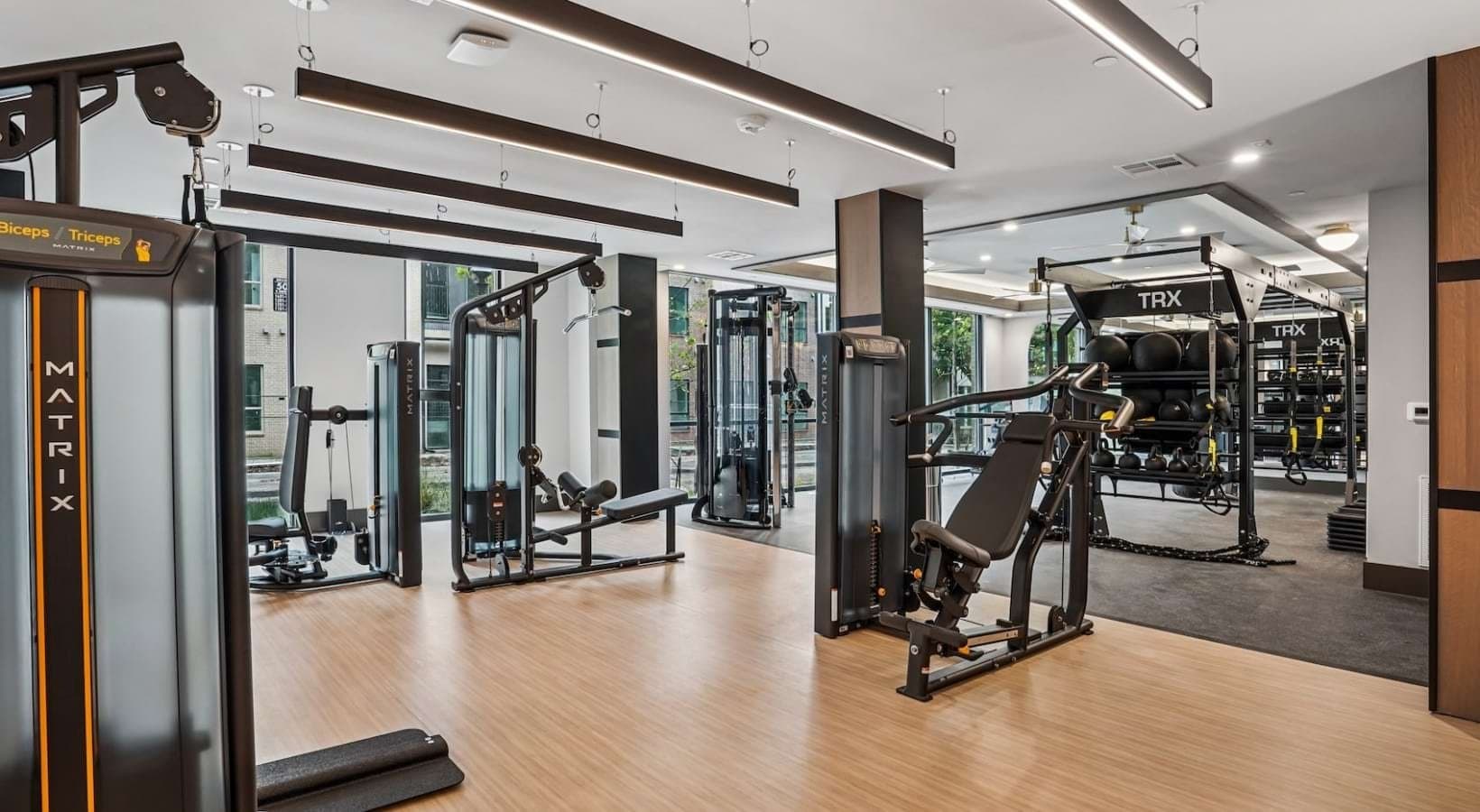 Dallas Apartment: 505 W 8th St
