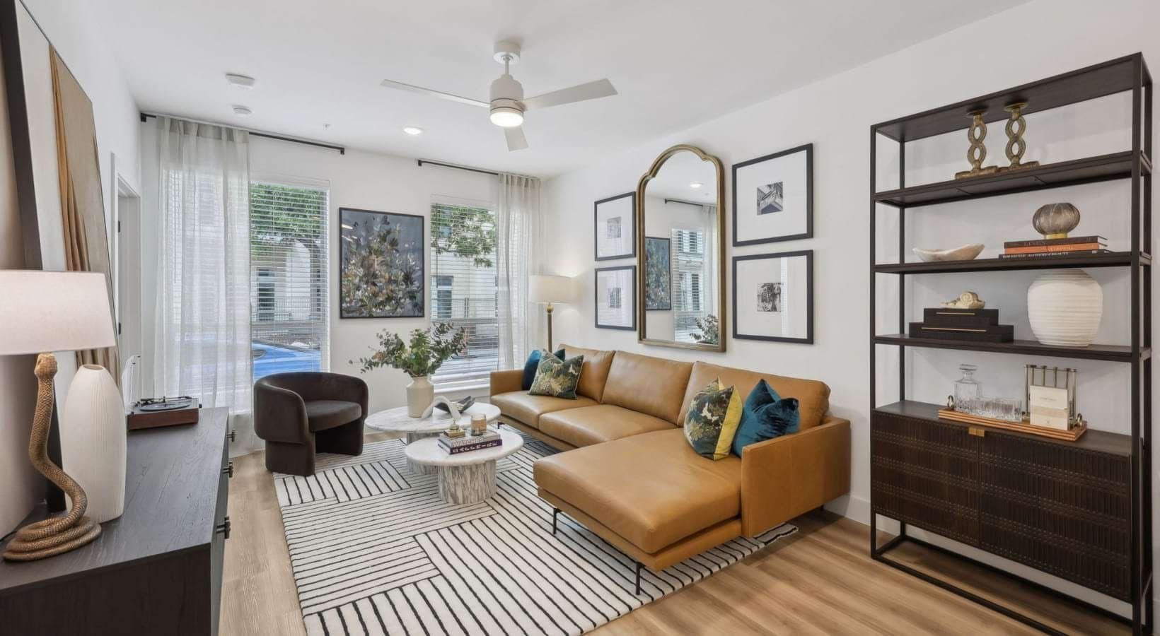 Dallas Apartment: 505 W 8th St