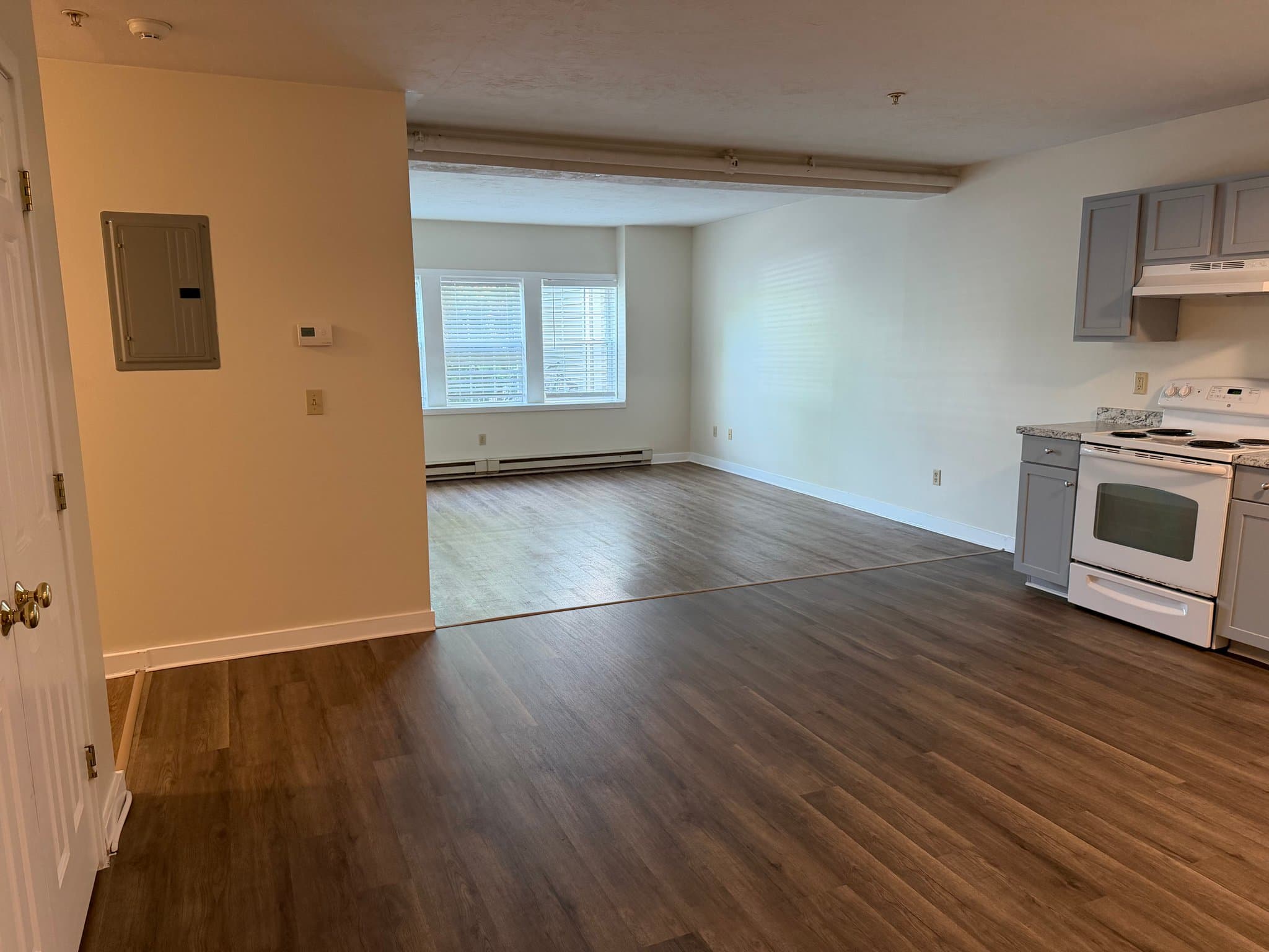 Amherst Apartment: 30 Gatehouse Road