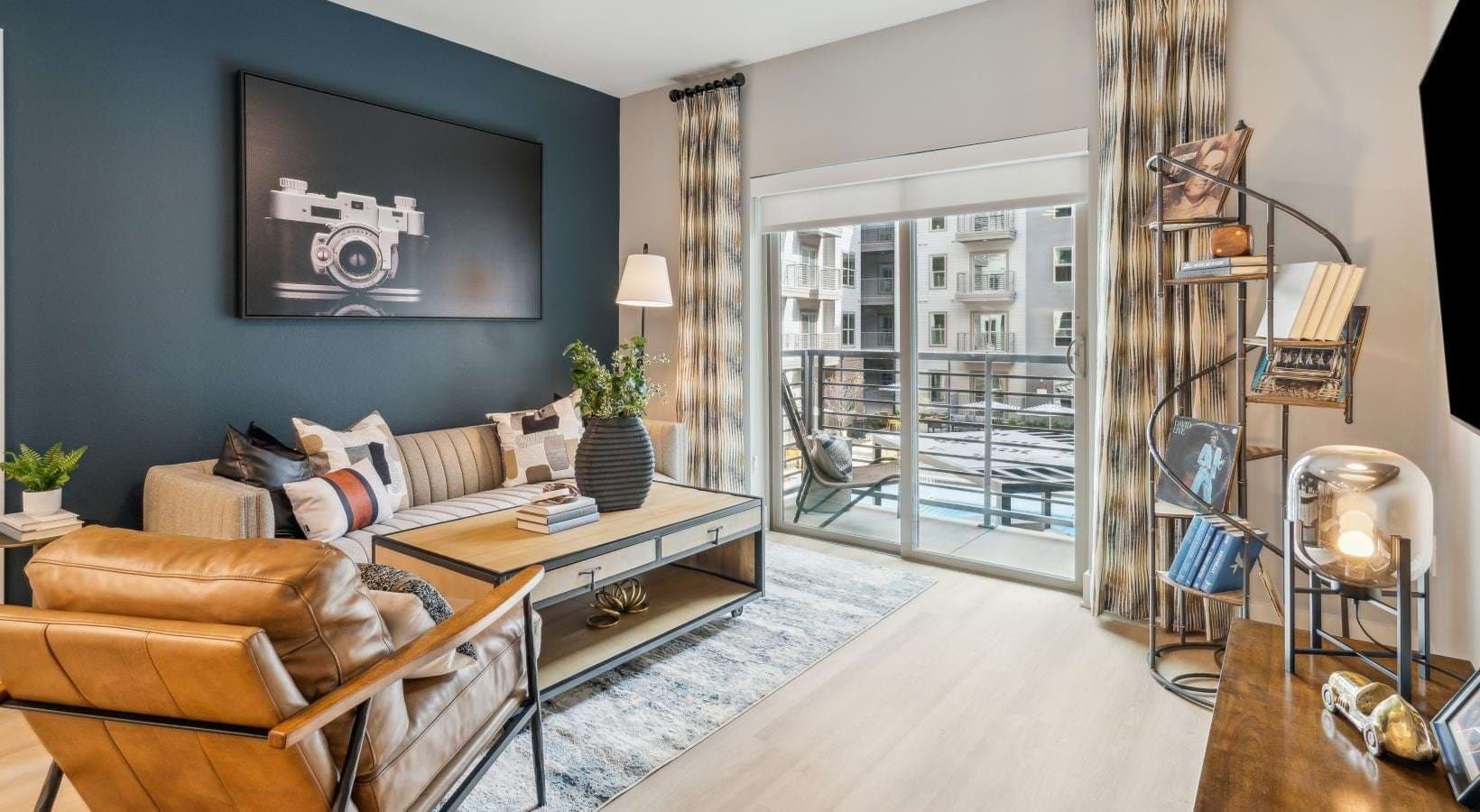 Dallas Apartment: 12389 Merit Dr