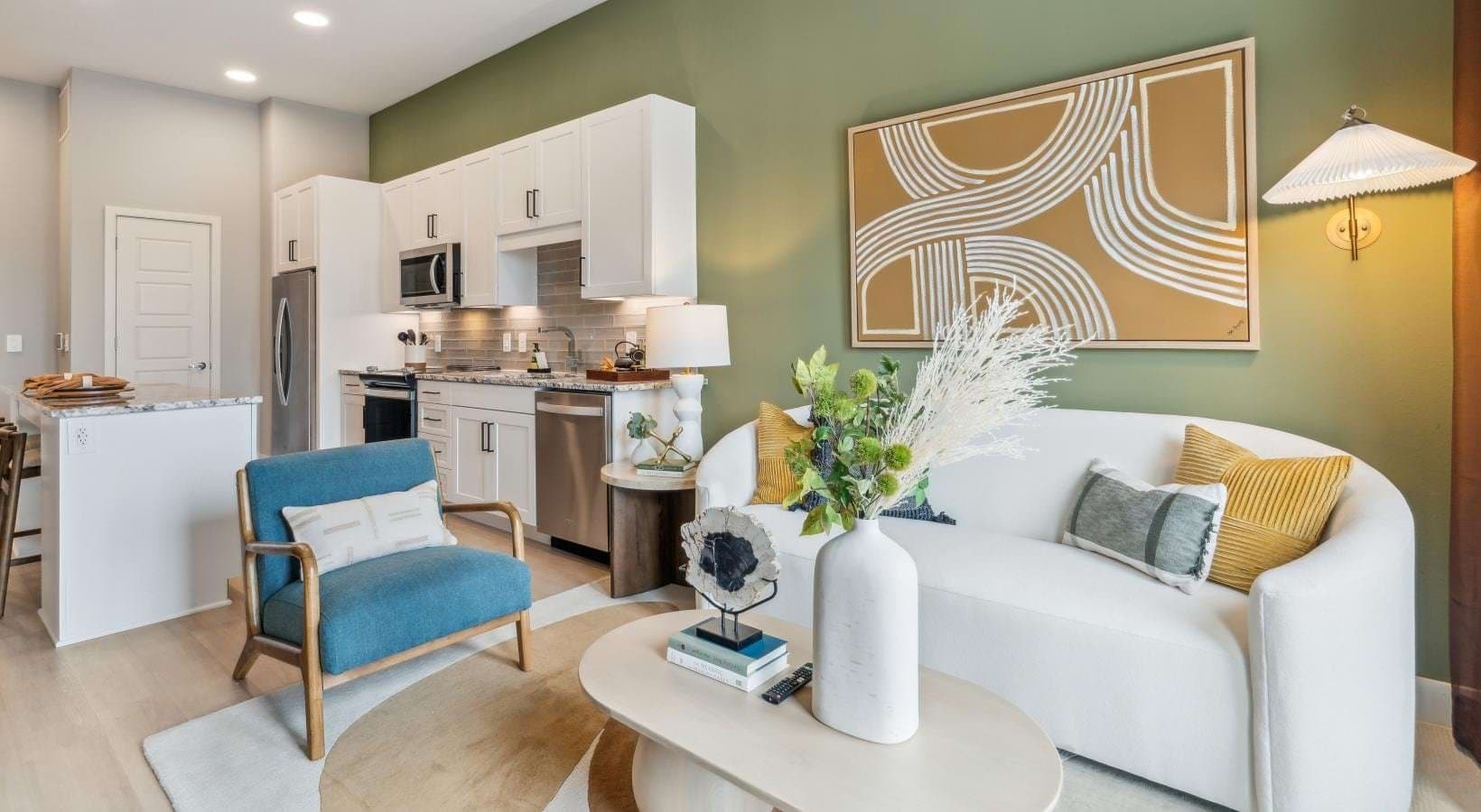Dallas Apartment: 12389 Merit Dr