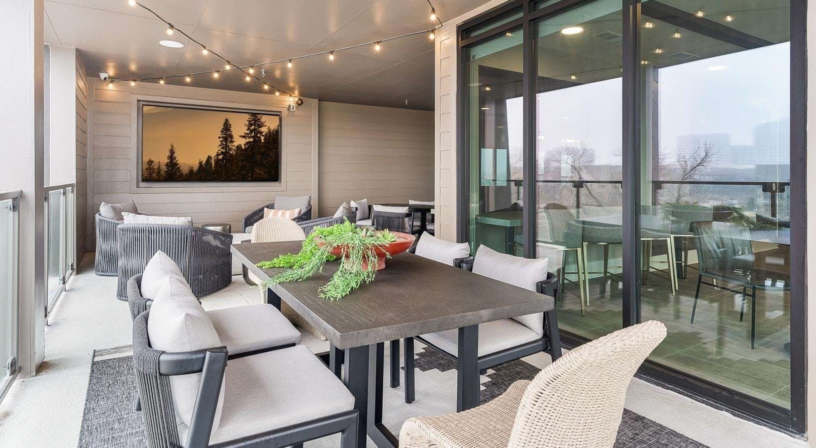 Dallas Apartment: 12389 Merit Dr