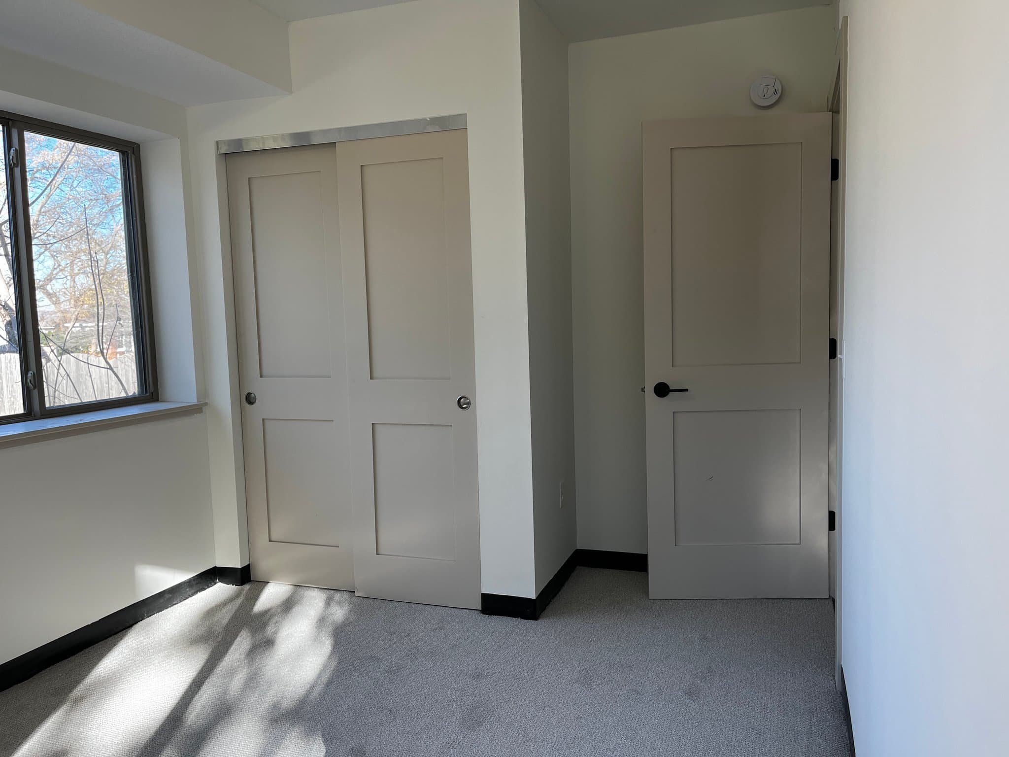 Red Wing Apartment: 480 8th St. W.