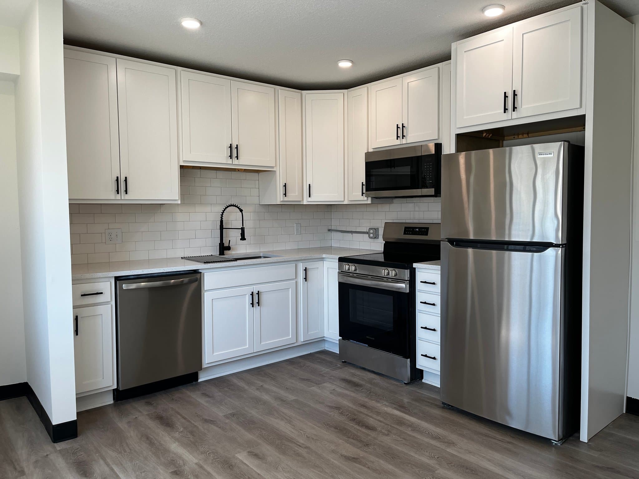 Red Wing Apartment: 480 8th St. W.
