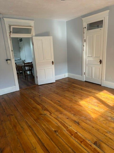 Hurricane House: 83 N State Street