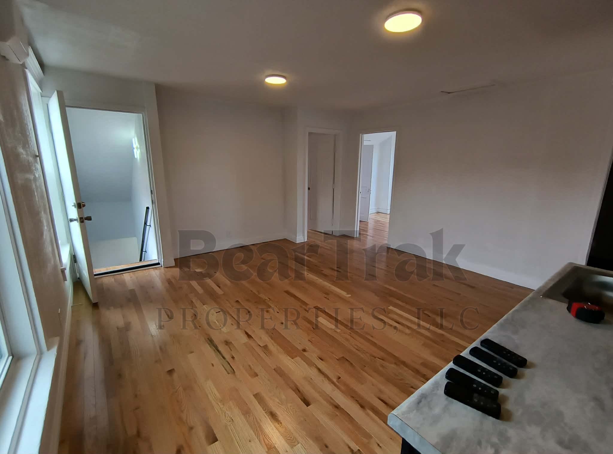 Wellsburg Townhome: 1339 Charles Street