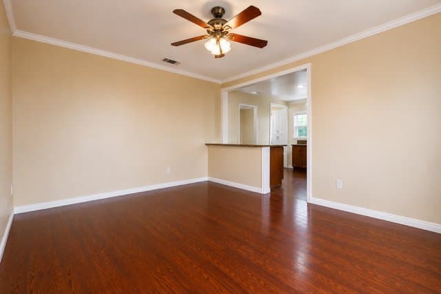 Lakewood House: 5439 Bonfair Ave
