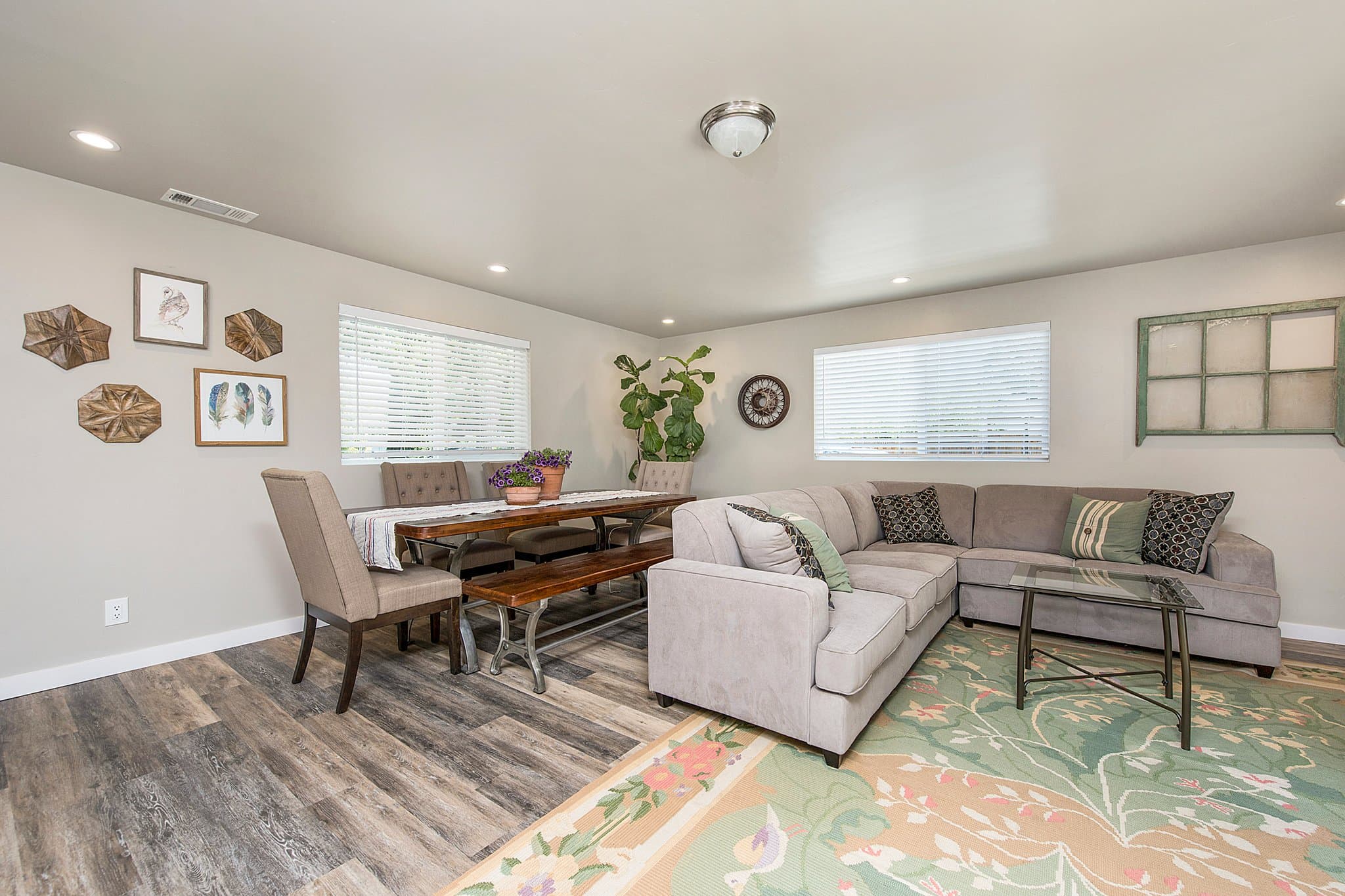 Calistoga House: 1101 Silver St