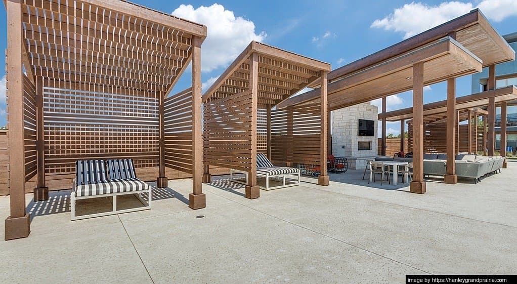 Grand Prairie Apartment: 3850 Double Oak Ave