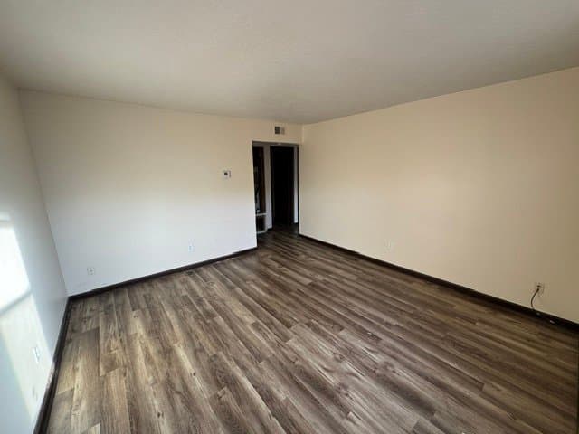 Union City Apartment: 705 W Washington St