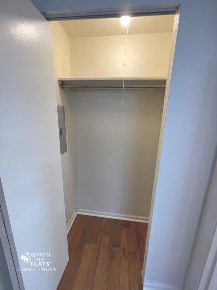 Pittsburgh Apartment: 6350 Forward Ave