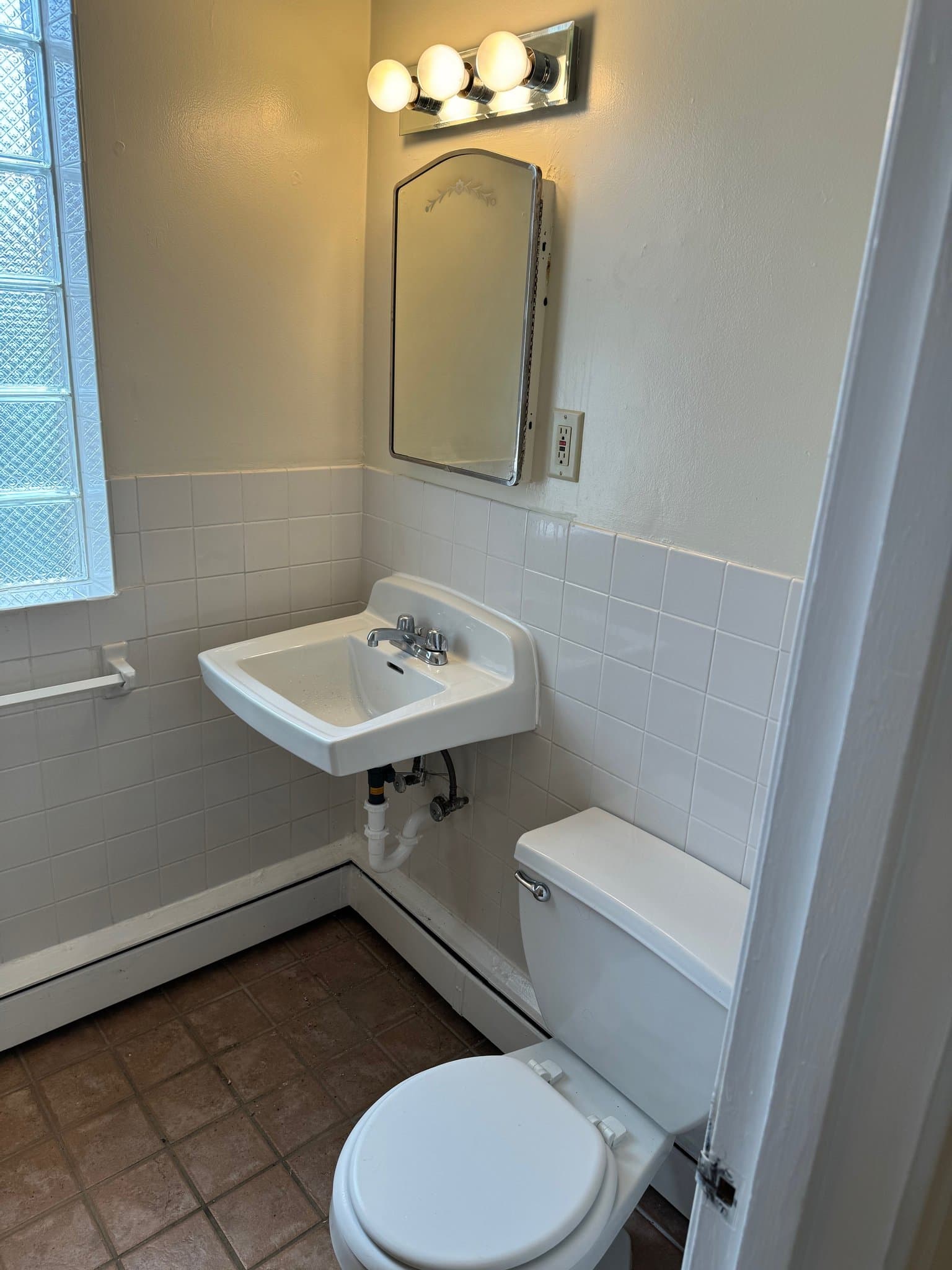 st paul Apartment: 880 cleveland ave s
