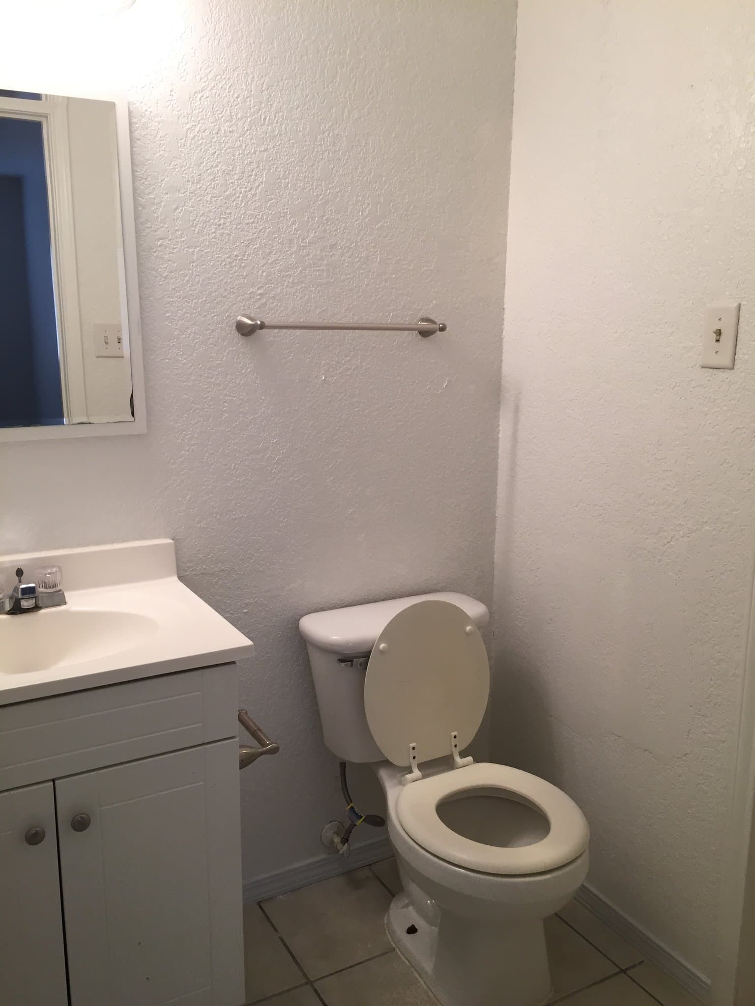 San Antonio Multiplex: 10910 Baltic